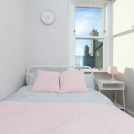 Bright And Modern Causewayside Apartment EDI Eksteriør bilde